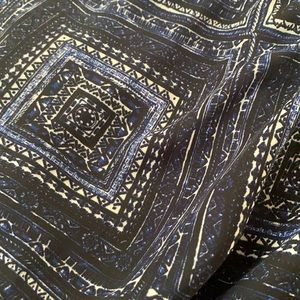 Navy blue ombre geometric print sheer overlay maxi skirt. Size small